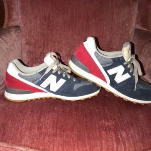 New Balance Women’s tennis shoes